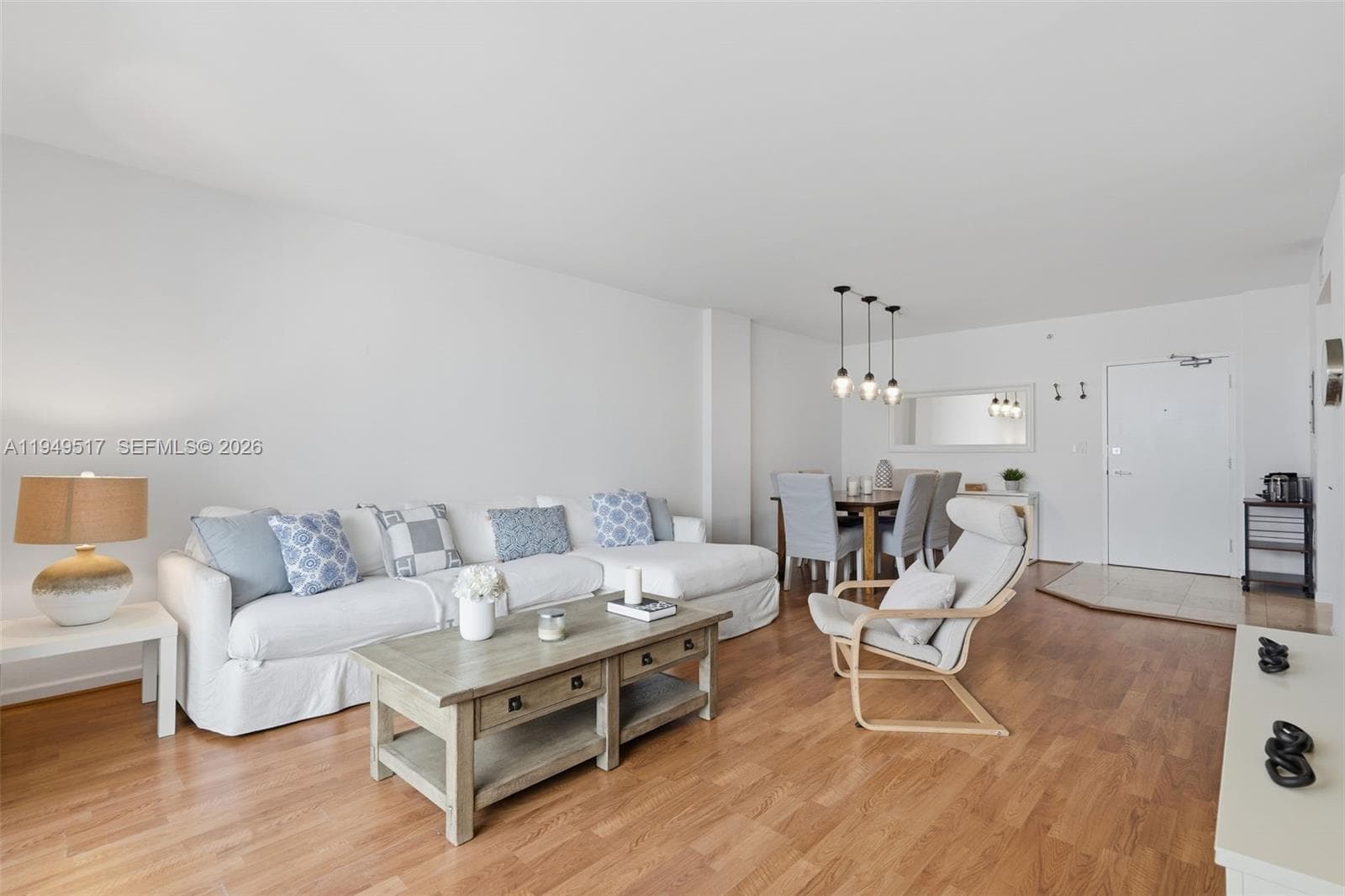 10275 Collins Ave 718 photo 8