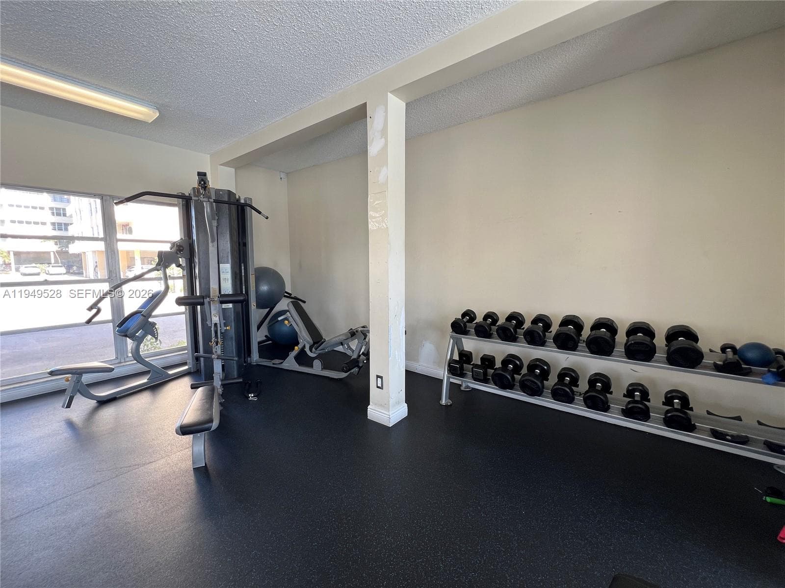 1833 S Ocean Dr 1109 photo 24