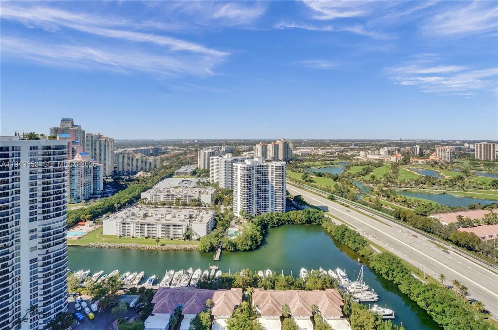 3500 Mystic Pointe Dr 3601 photo 6