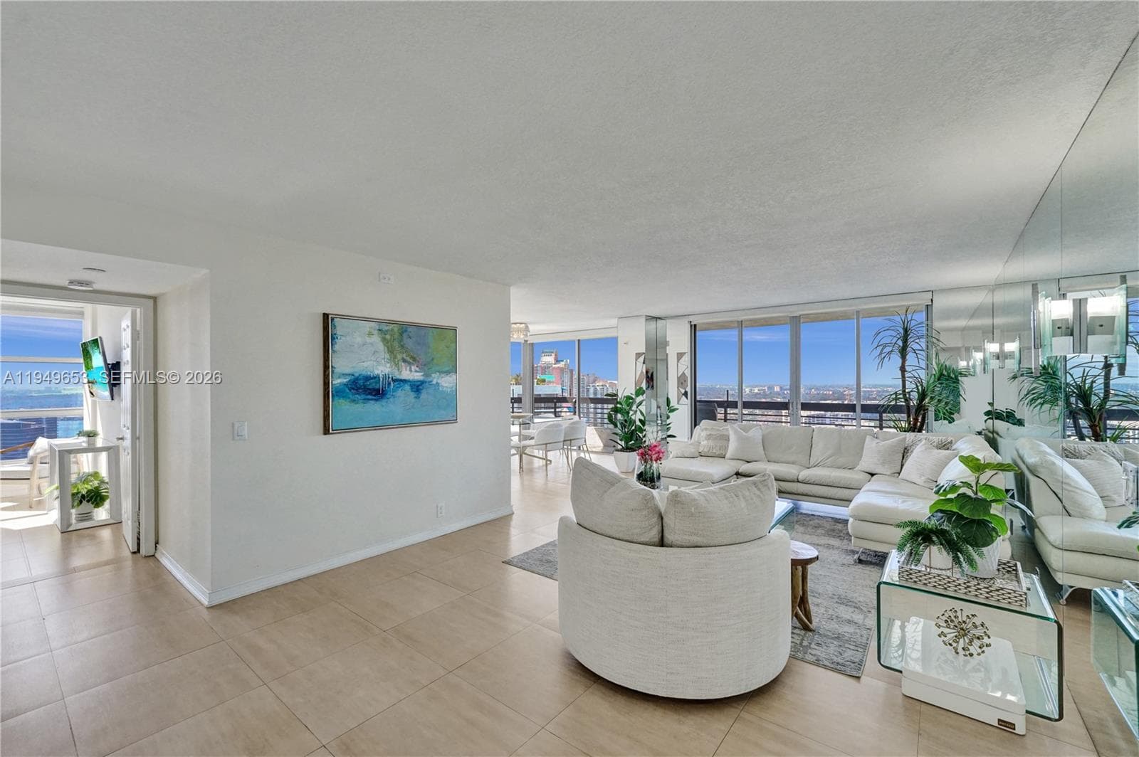 3500 Mystic Pointe Dr 3601 photo 3