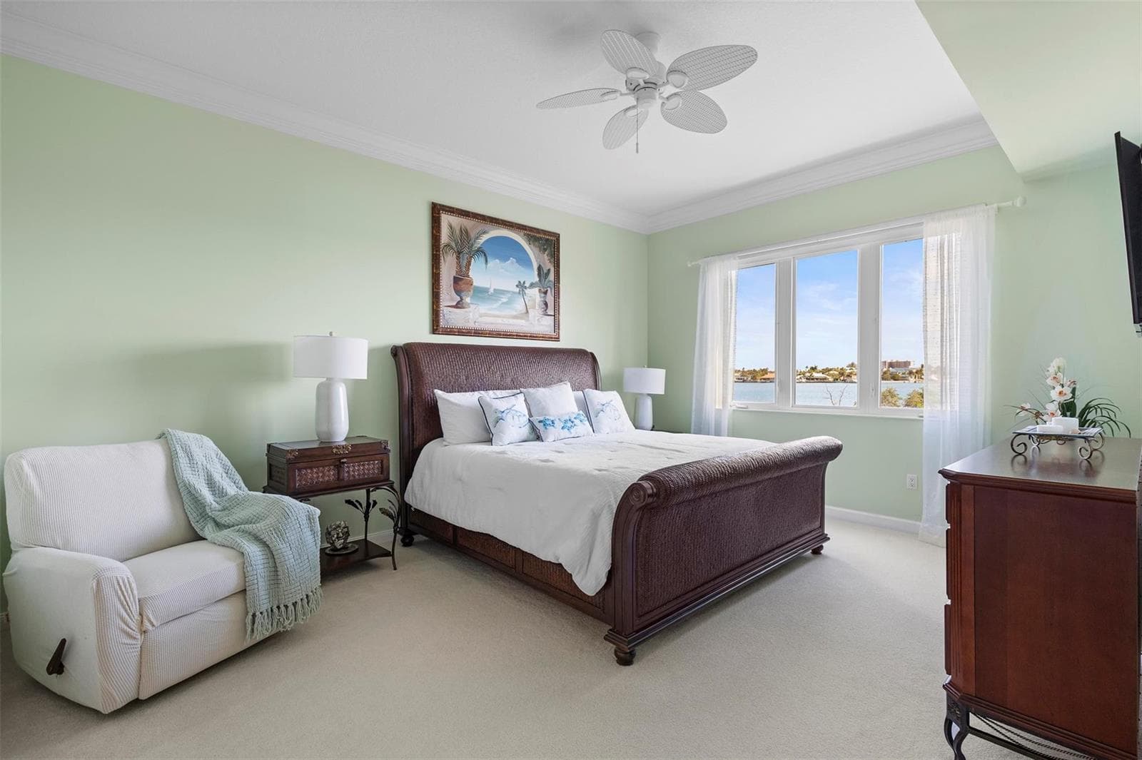 21 Harbour Isle Drive 203 photo 20