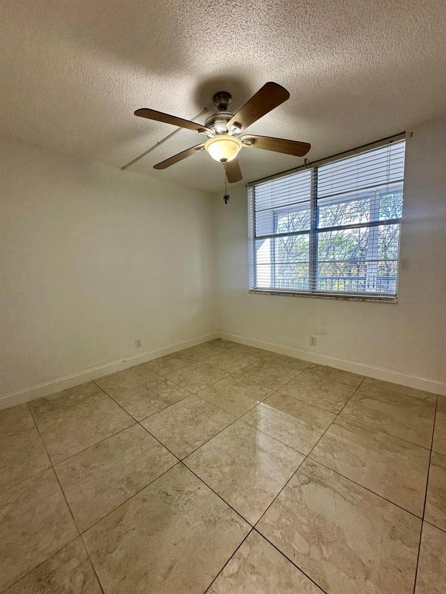 1810 New Palm Way 417 photo 17