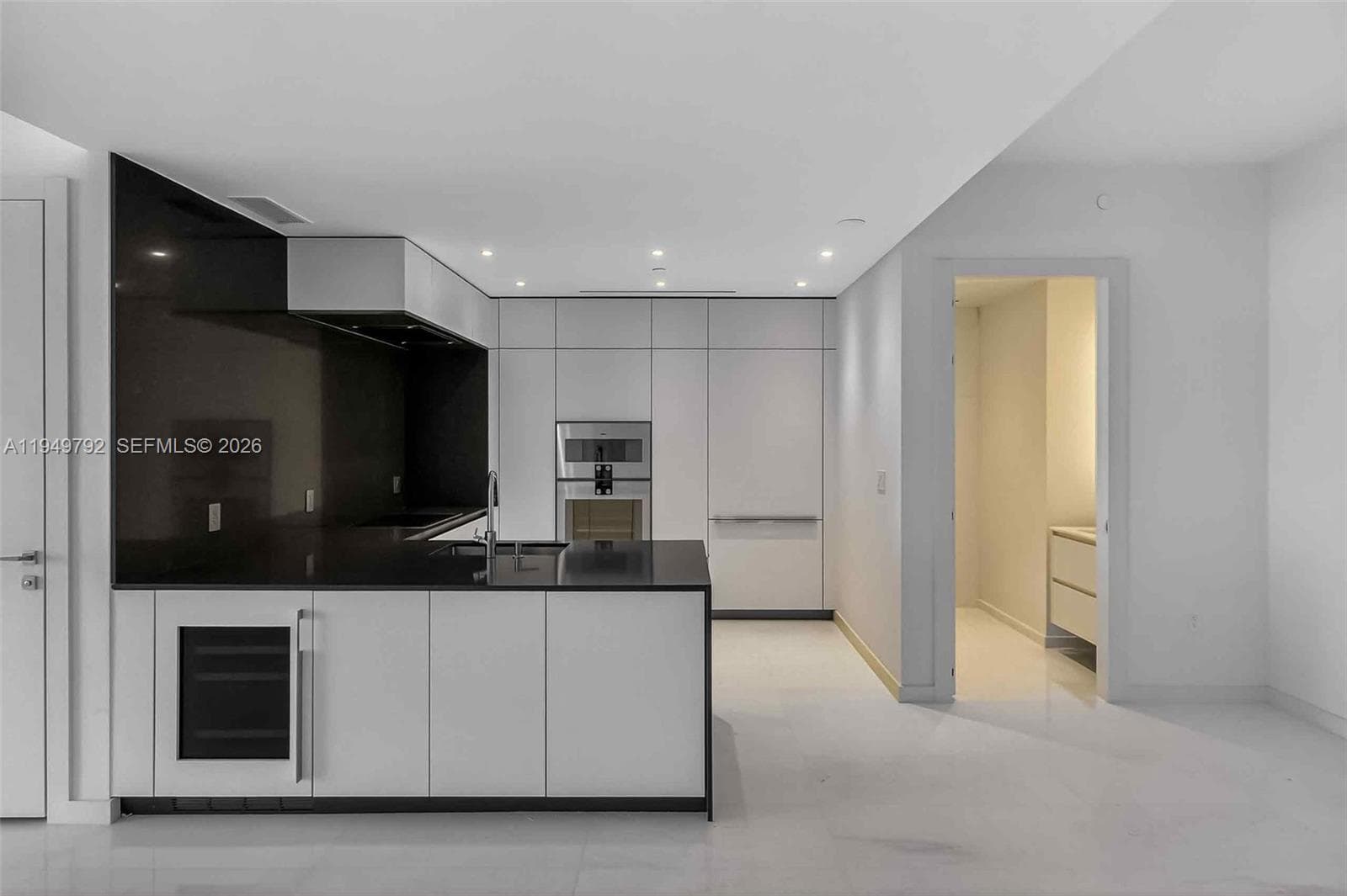 300 N Biscayne Boulevard Way 4809W photo 19