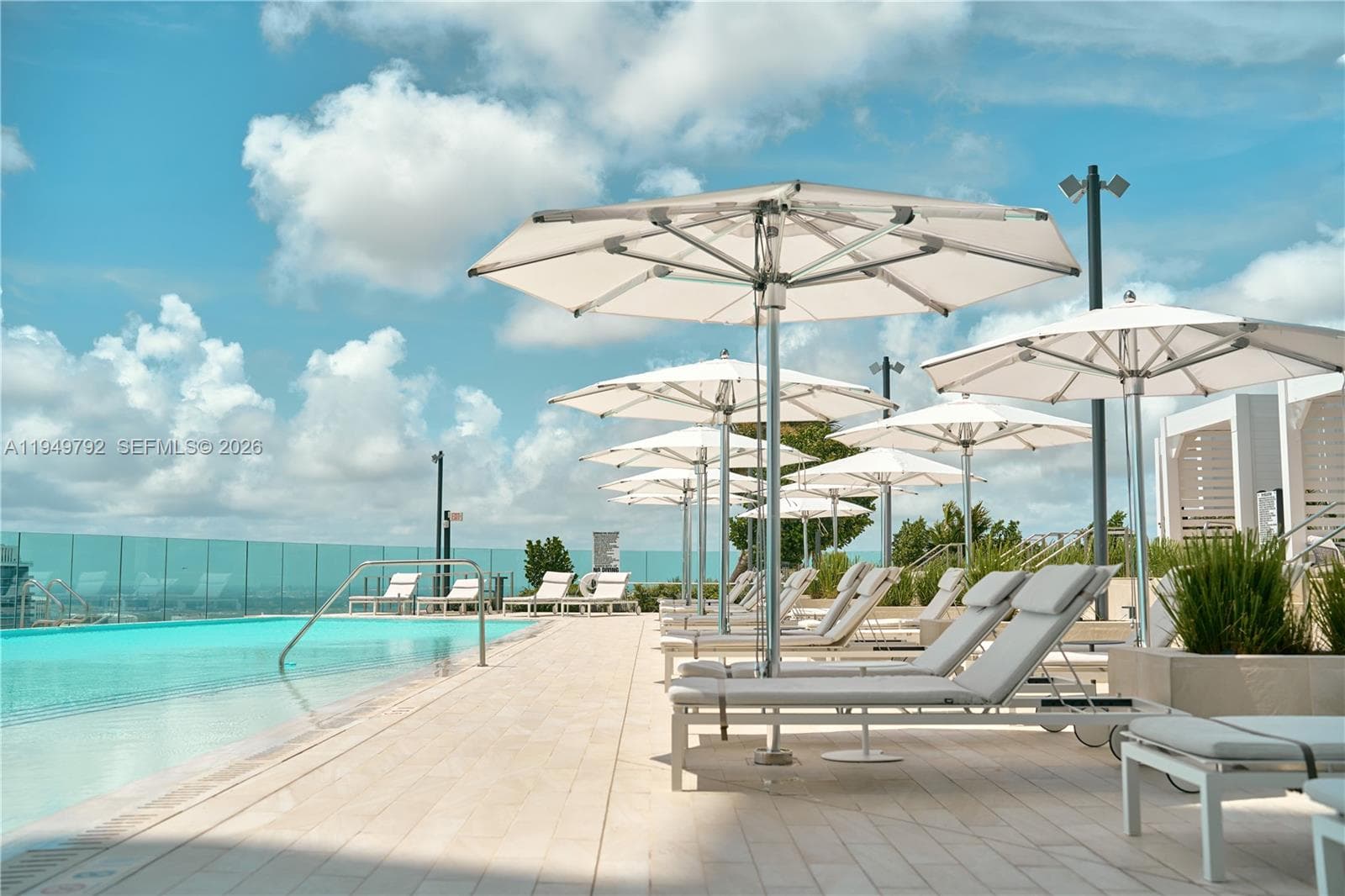 300 N Biscayne Boulevard Way 4809W photo 25