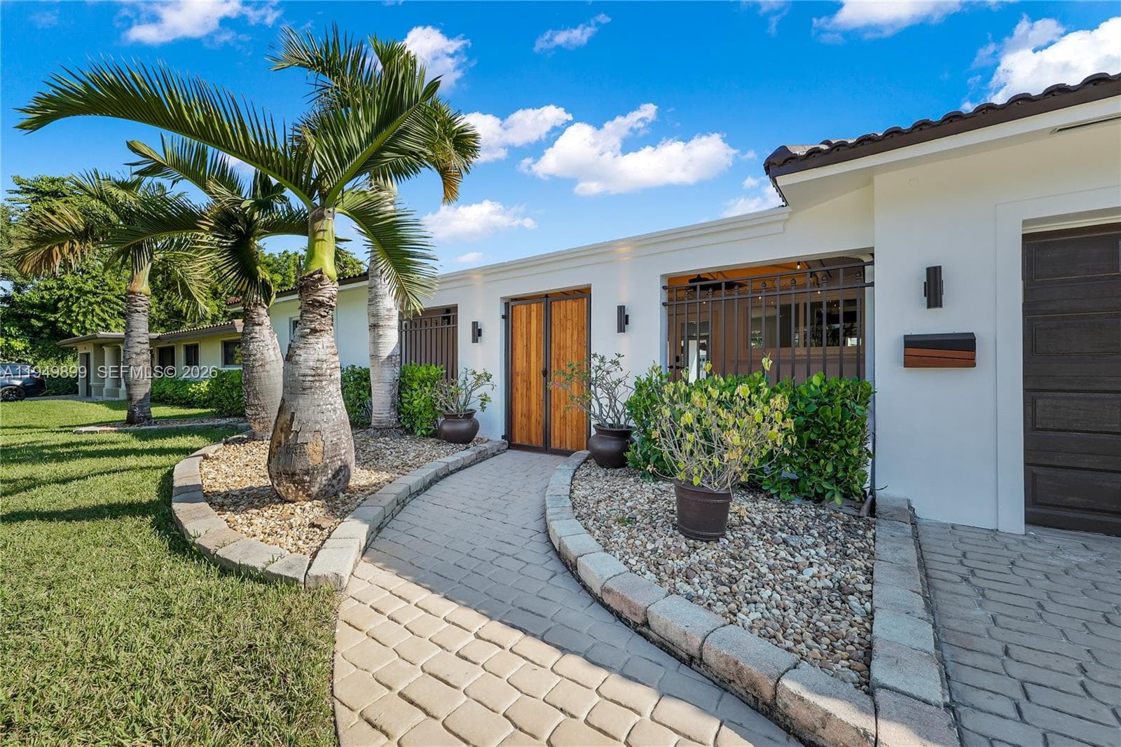 800 3rd Ter photo 24