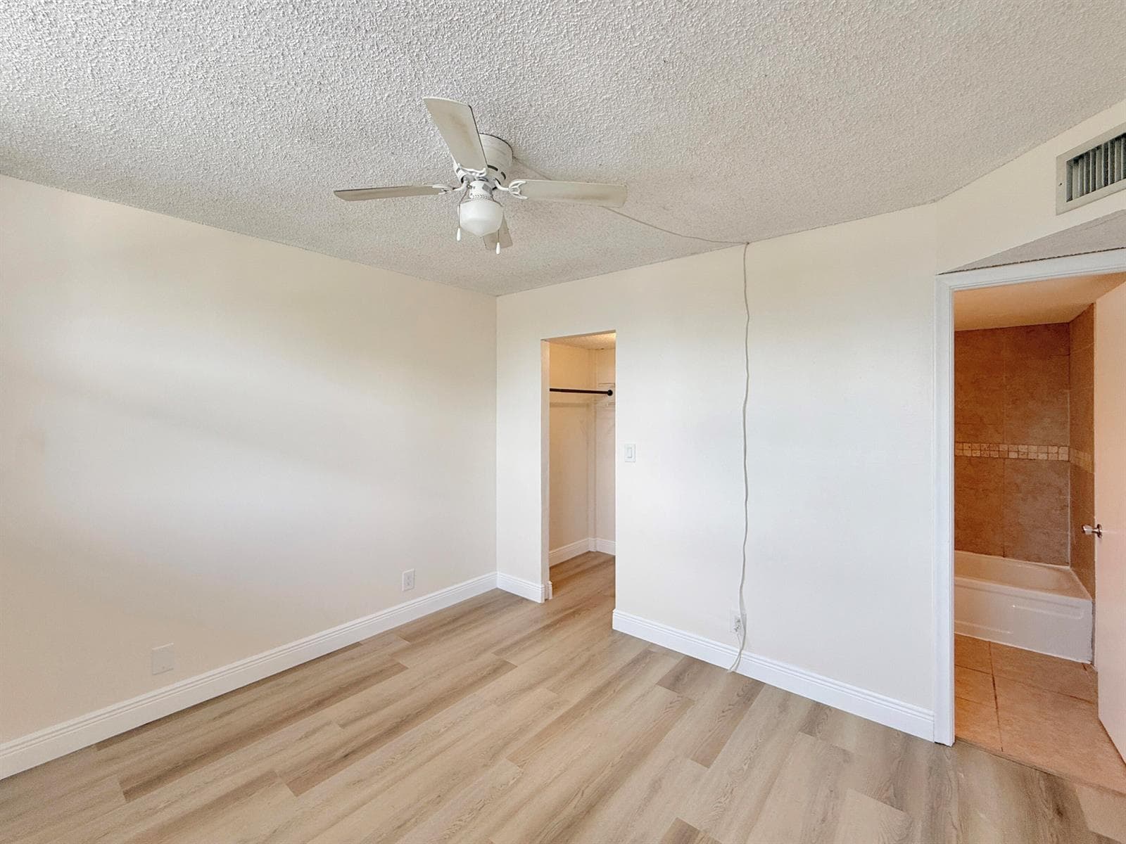 113 Royal Park Drive 2c photo 16