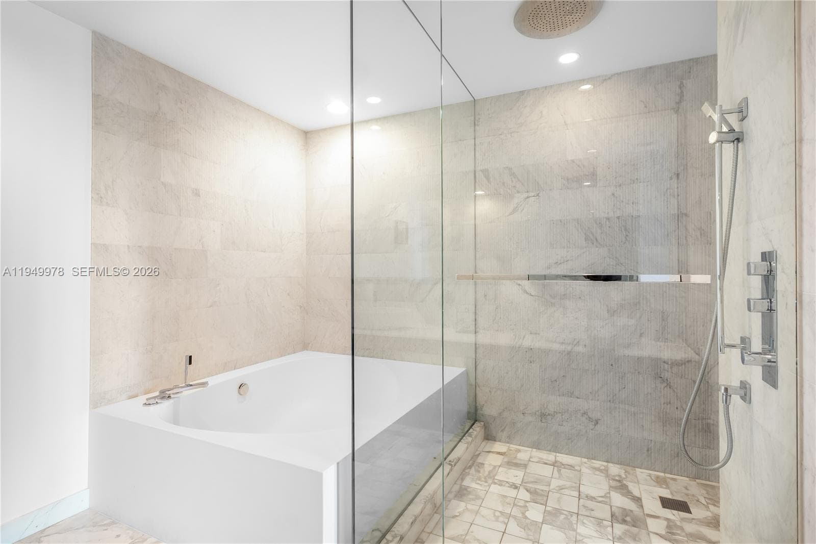 10201 Collins Ave 605 photo 16