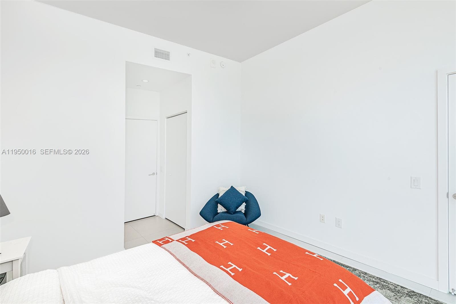 501 NE 31st St PH4404 photo 17