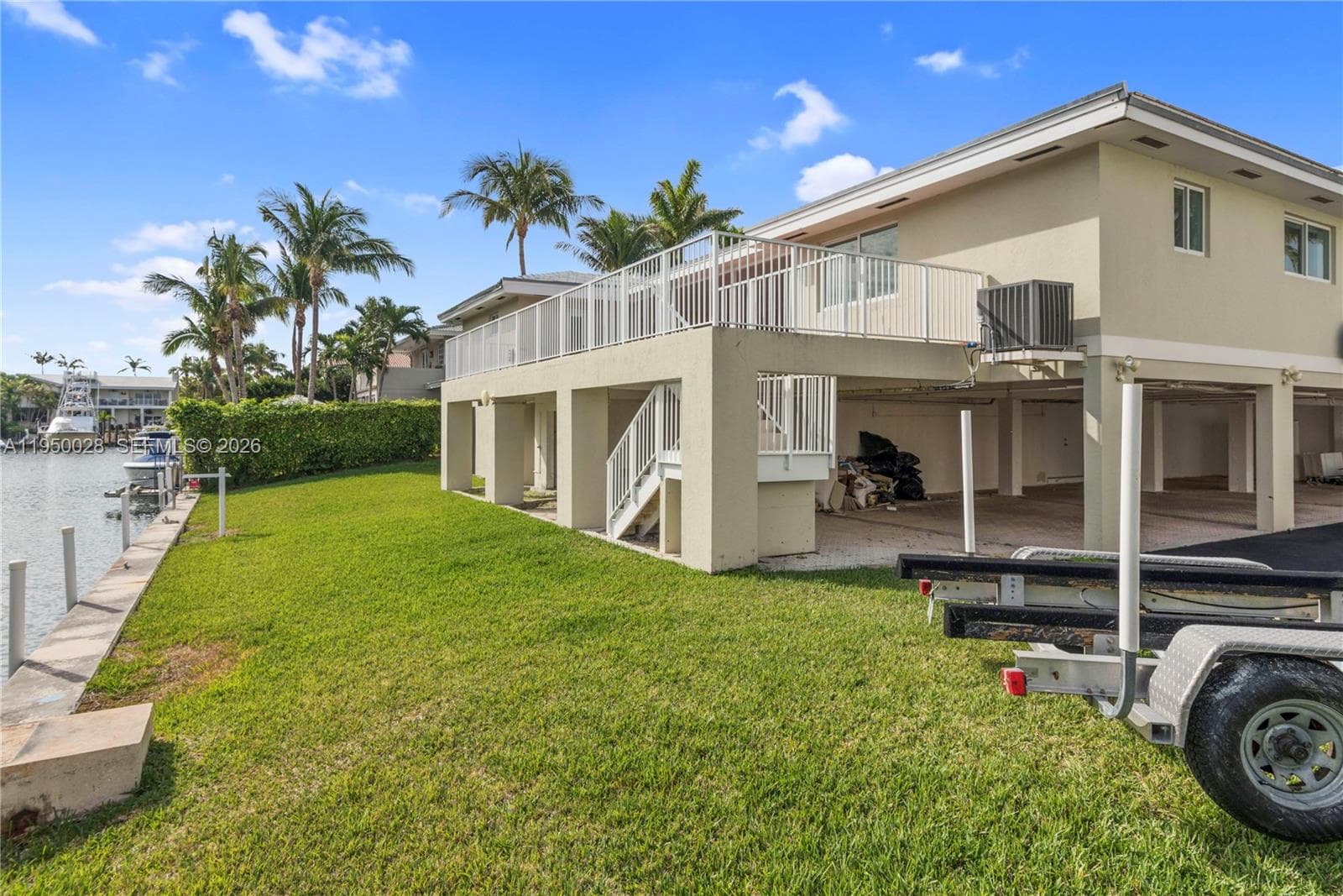 13005 Zambrana St photo 10