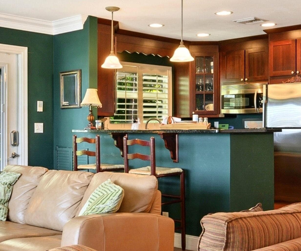 24 Marine Way photo 5