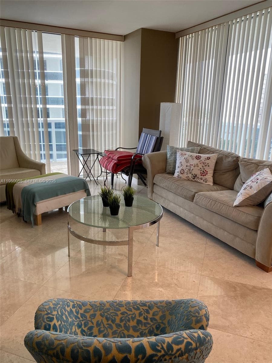 1830 S Ocean Dr 1106 photo 10