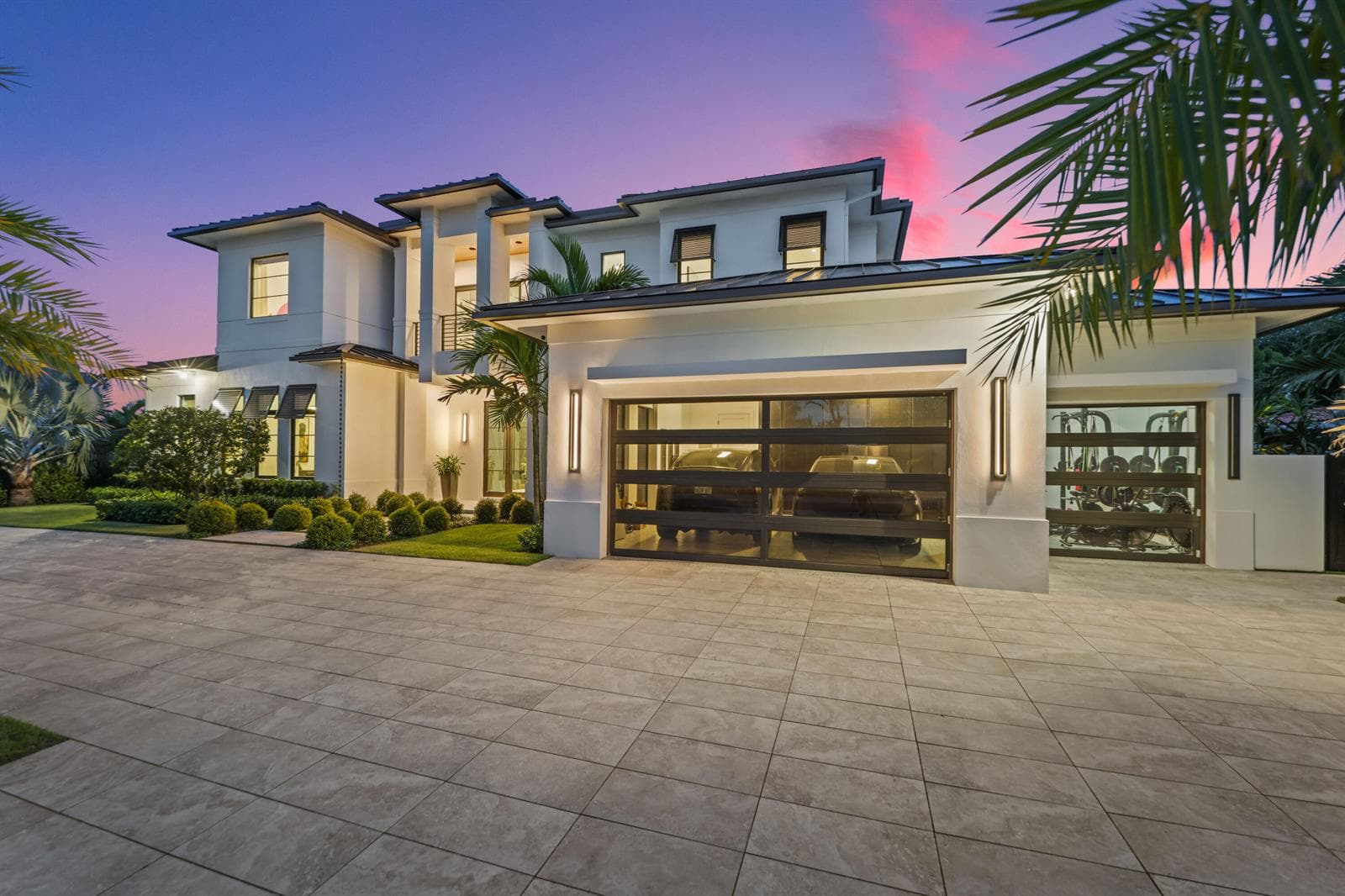 830 Lake Shore Drive 3