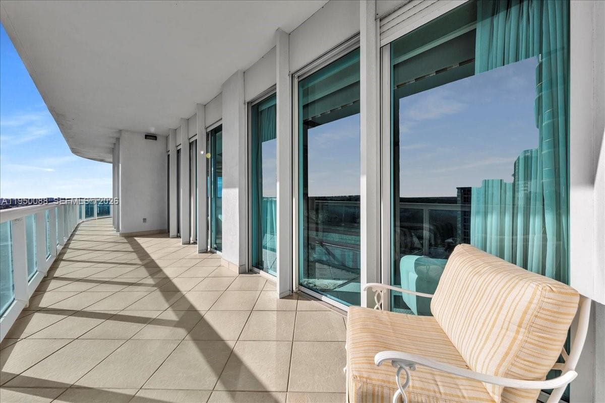 10101 Collins Ave 16B photo 16