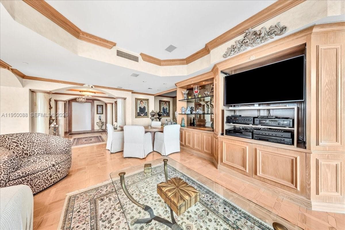 10101 Collins Ave 16B photo 19