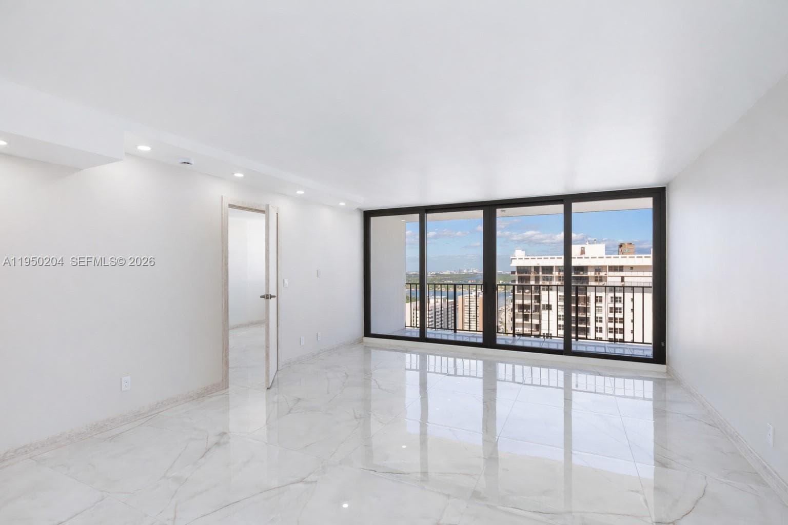 2401 S Ocean Dr PH-A4 photo 6