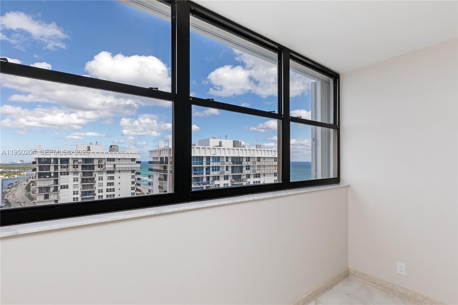 2401 S Ocean Dr PH-A4 photo 21