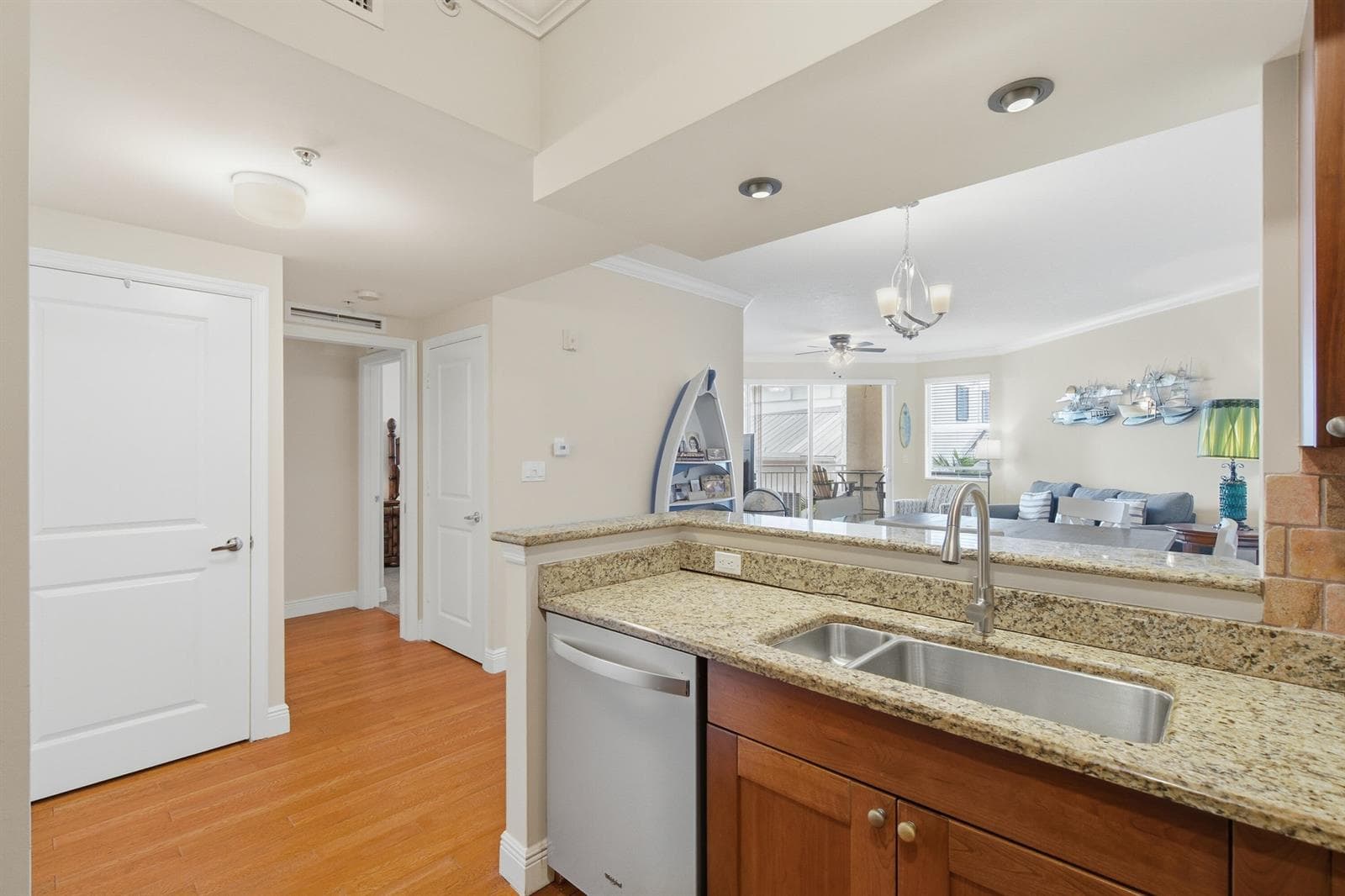 975 NW Flagler Avenue 307 photo 10