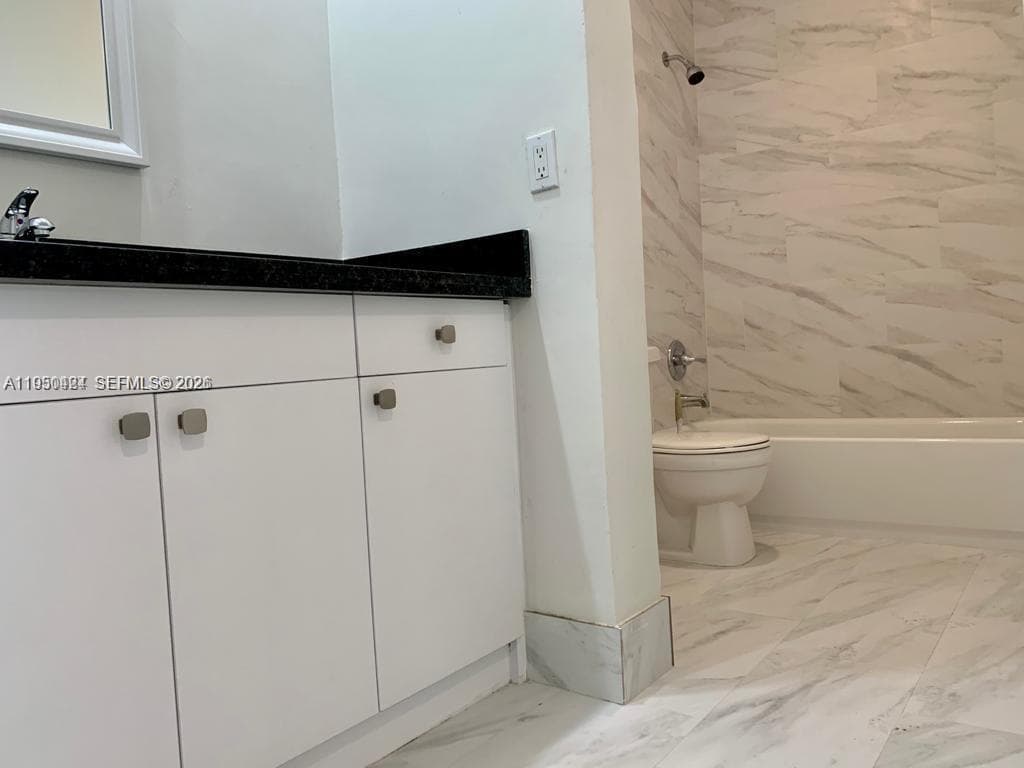 3522 166th St 10 photo 5