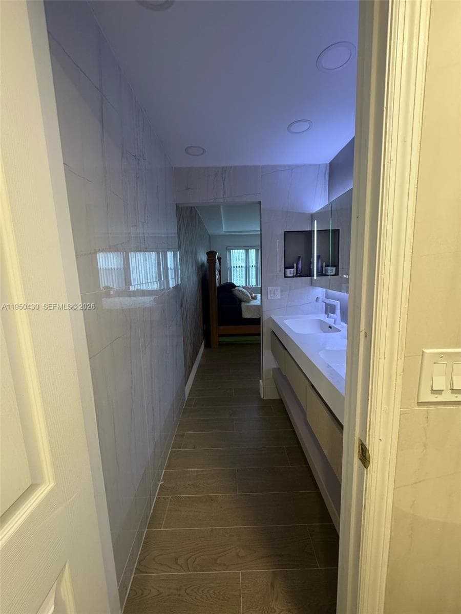 10044 S Ocean dr 105 photo 13