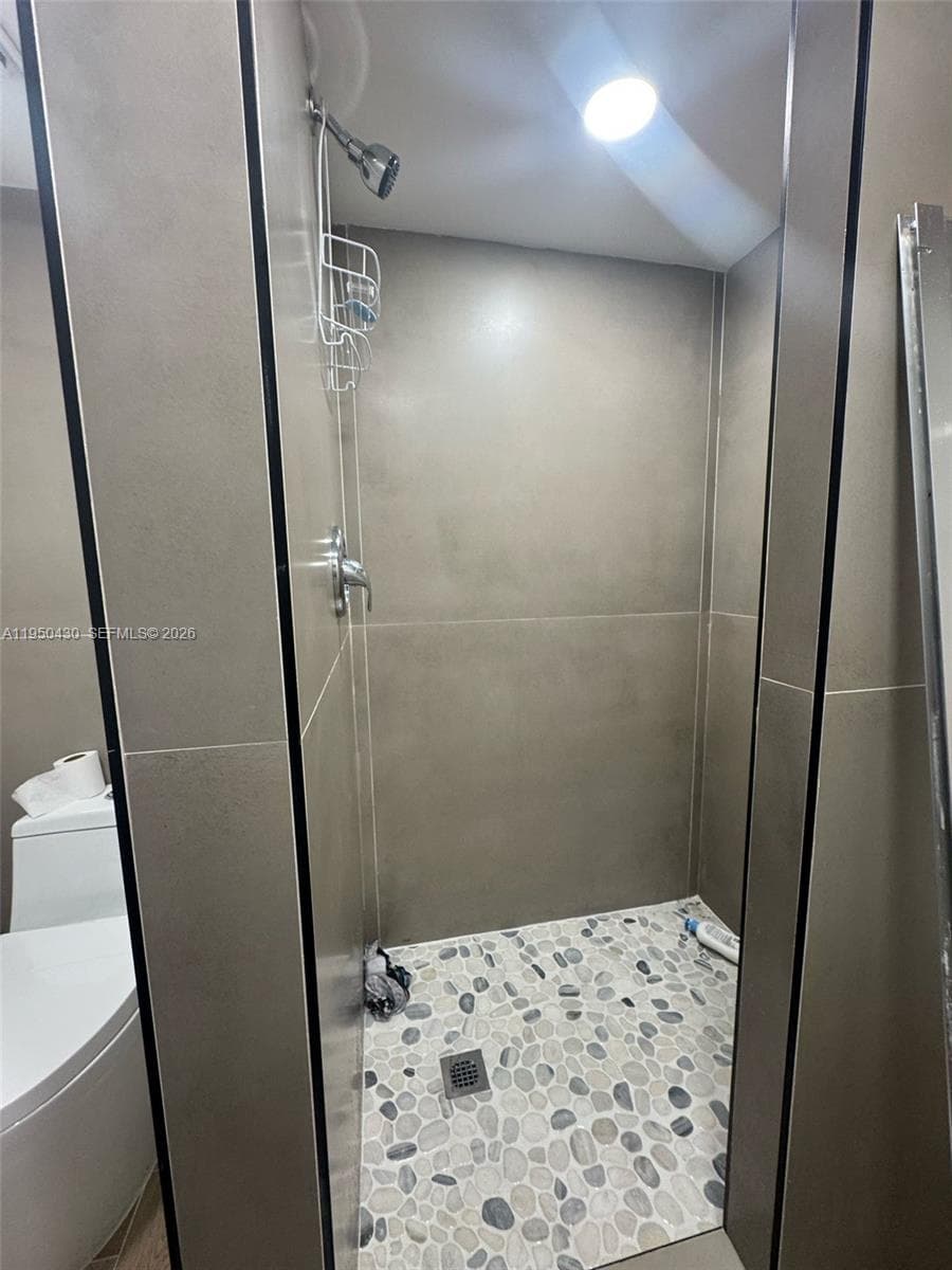 10044 S Ocean dr 105 photo 15