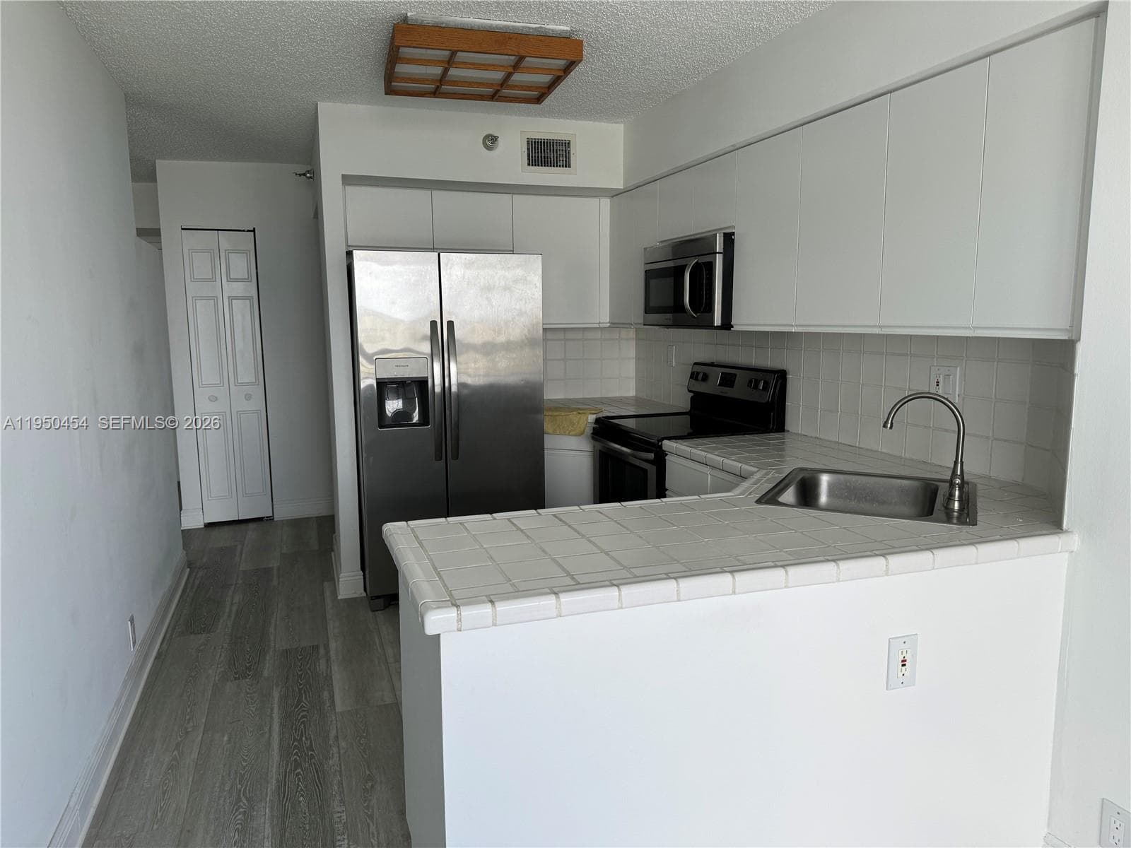 3530 Mystic Pointe Dr 2602 + Parking photo 14
