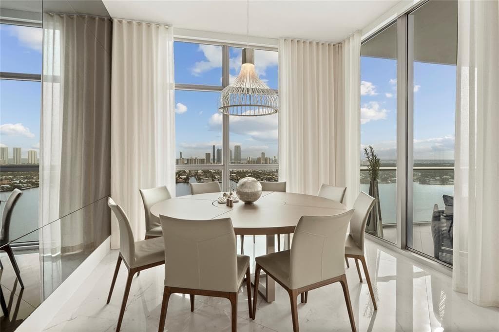 17301 Biscayne Boulevard Ph 7 photo 6