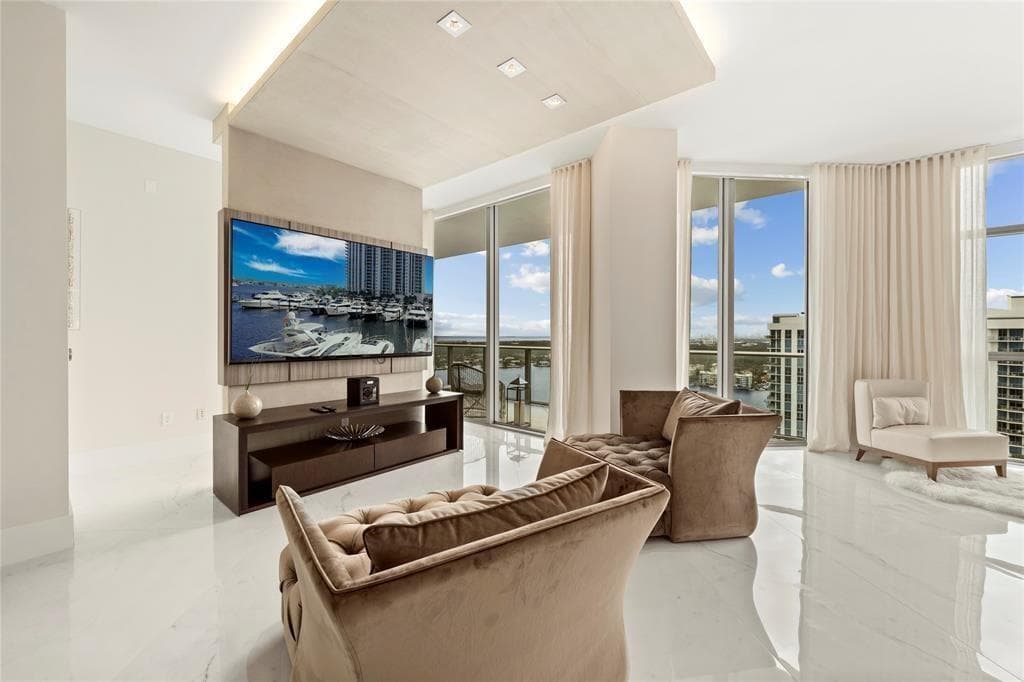 17301 Biscayne Boulevard Ph 7 photo 13