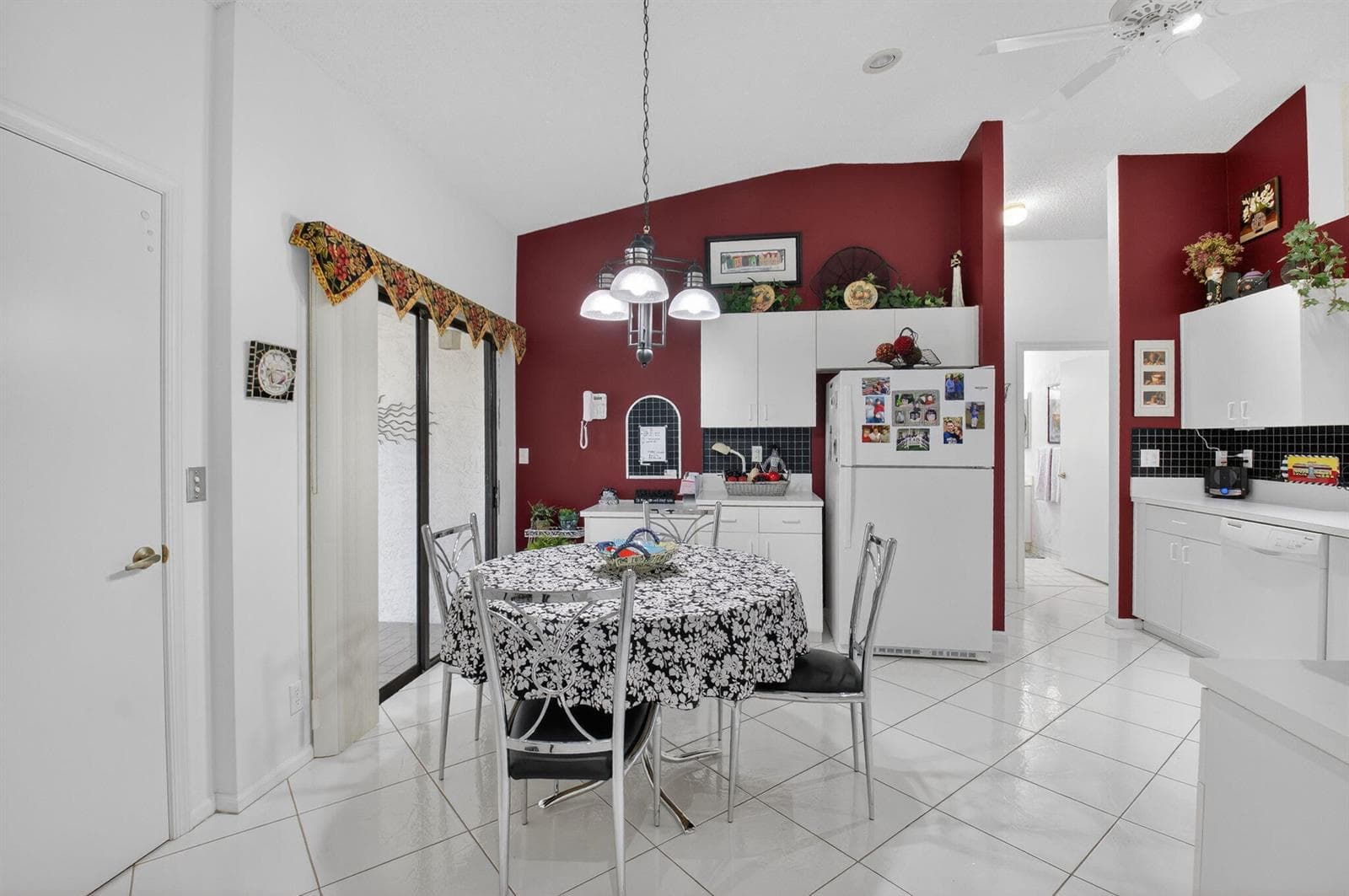 9716 Sills Drive E 201 photo 8