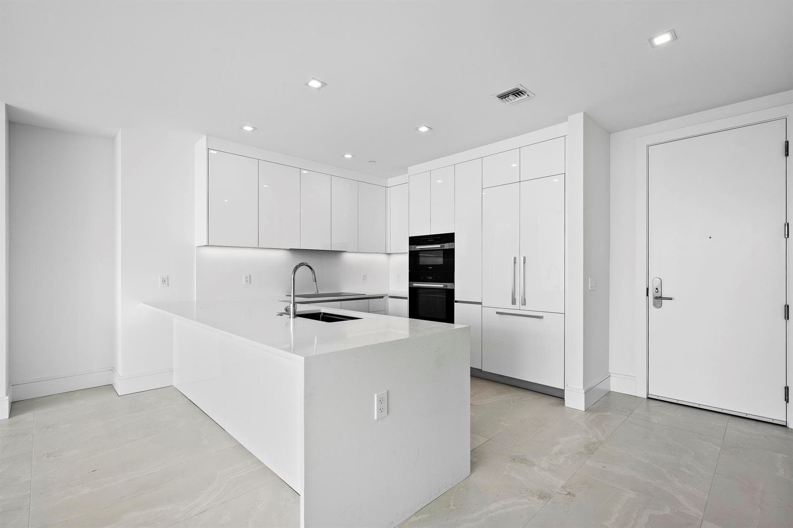 220 Lake Shore Drive 1607 photo 10