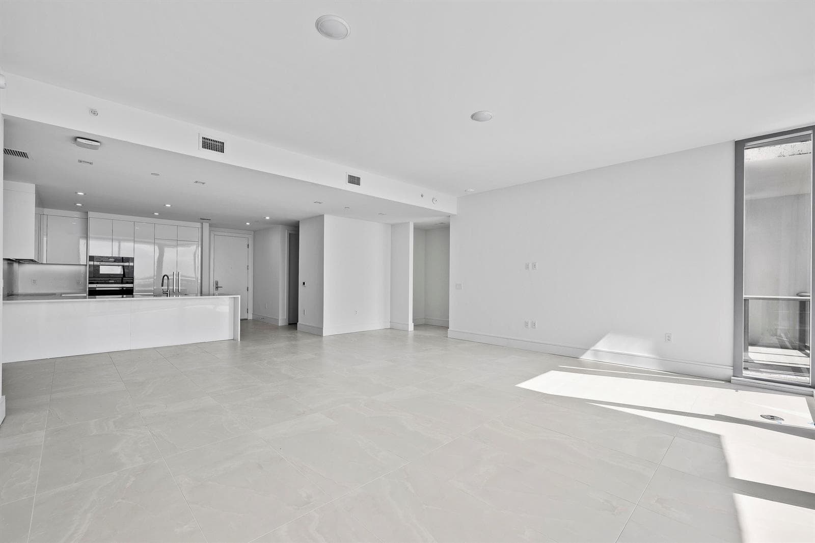 220 Lake Shore Drive 1607 photo 11