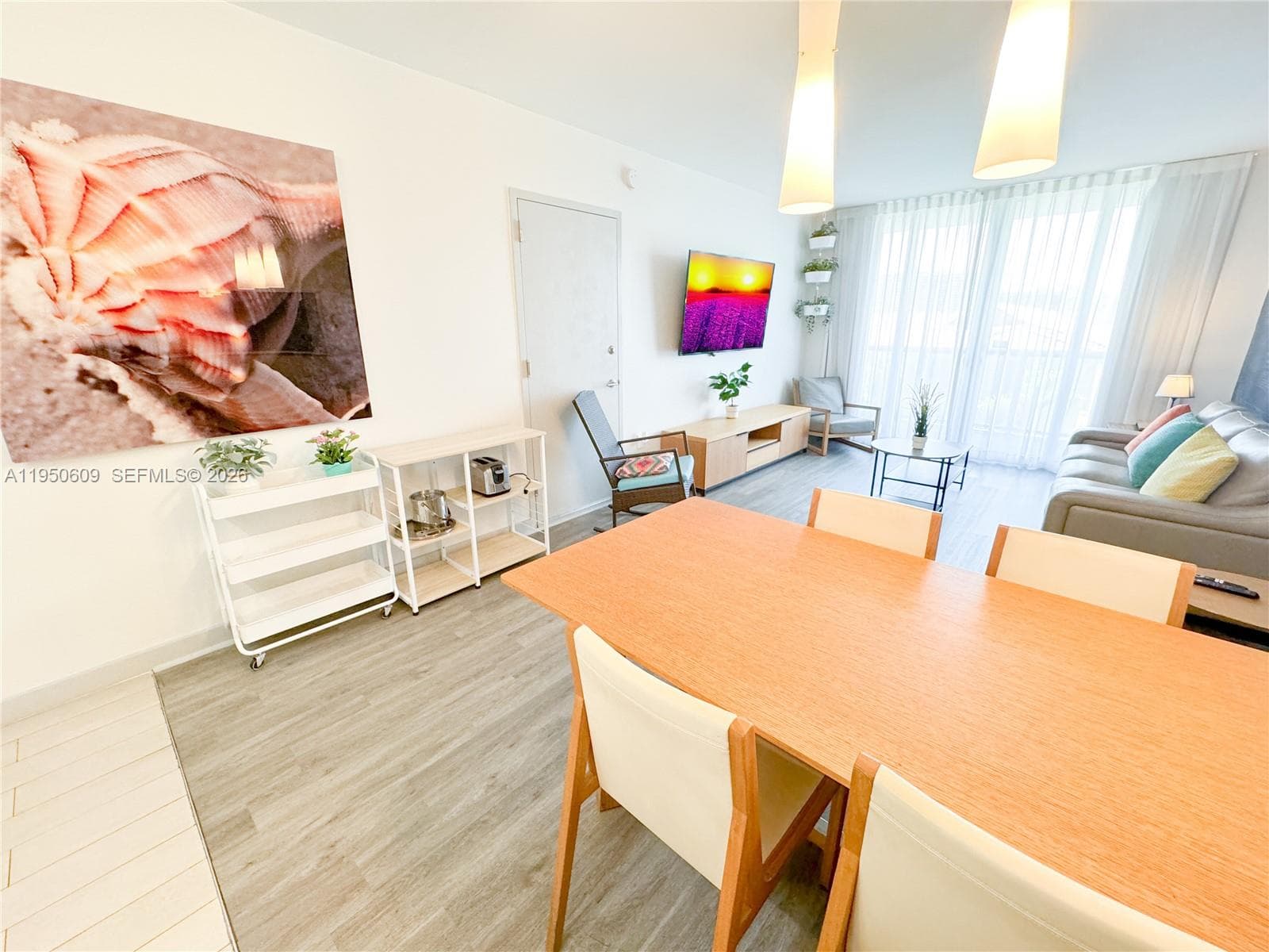 2602 E Hallandale Beach Blvd R409 photo 3