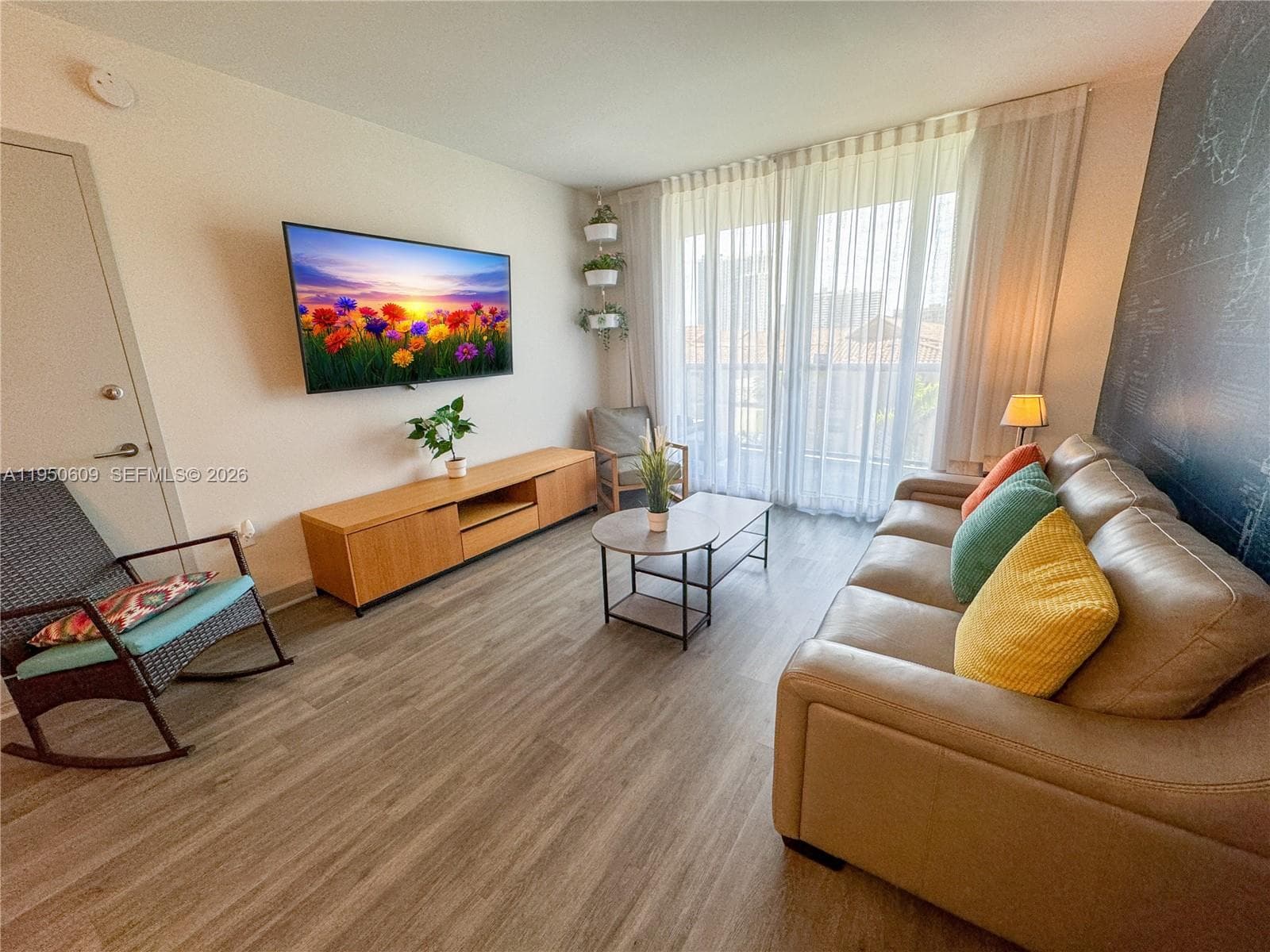 2602 E Hallandale Beach Blvd R409 photo 4