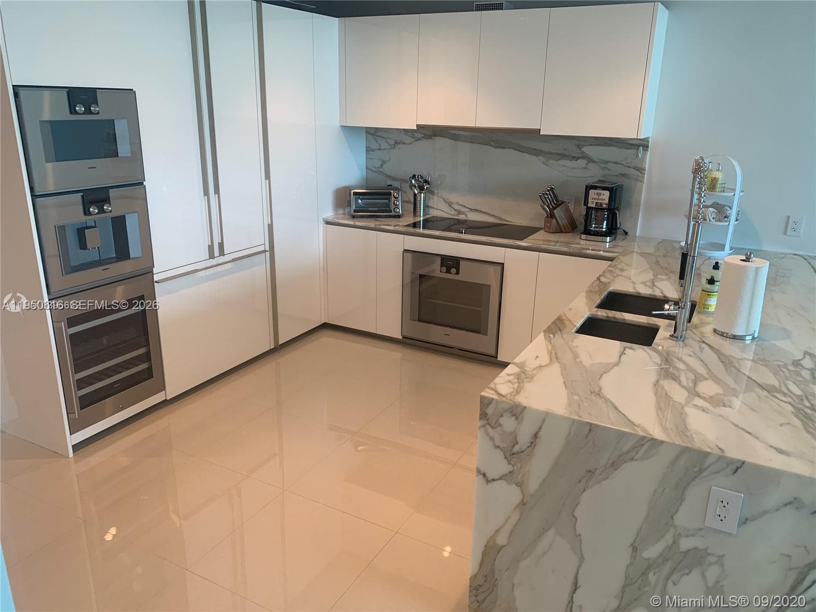 10203 Collins Ave 604 photo 7