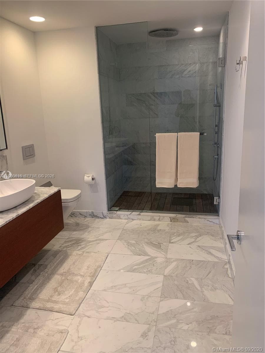 10203 Collins Ave 604 photo 11