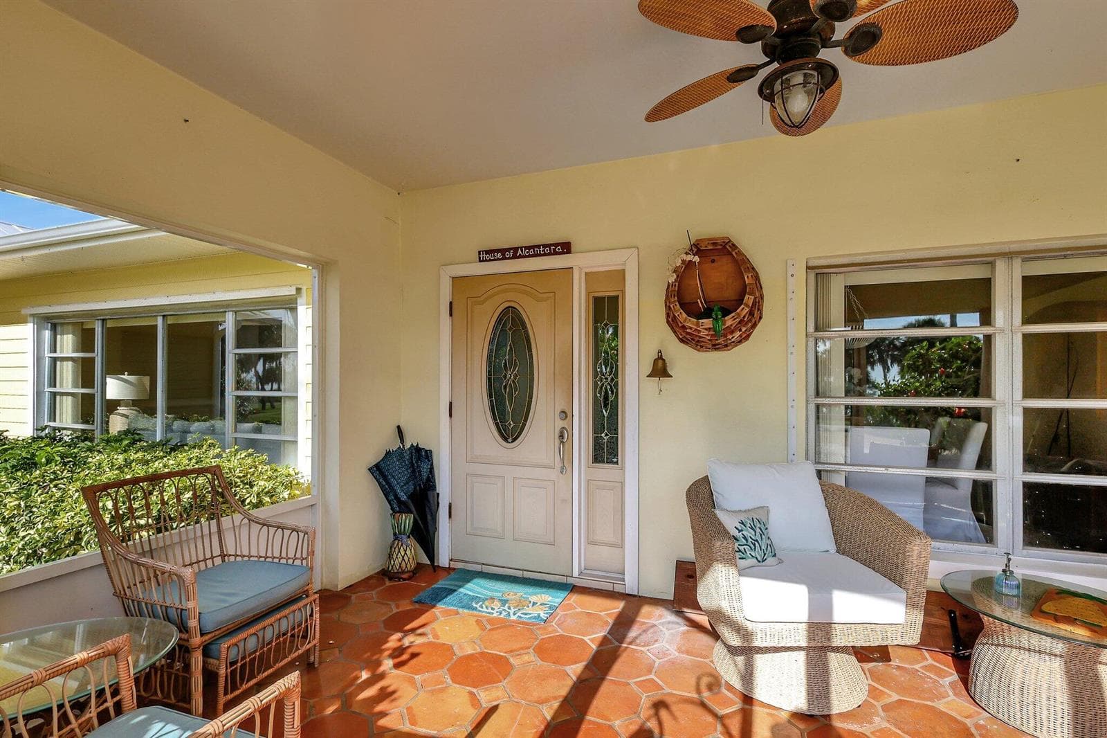 7501 S Indian River Drive photo 4