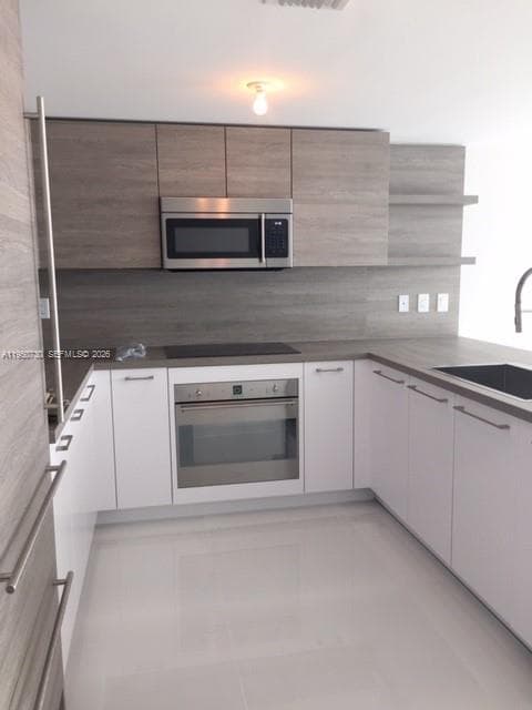 400 Sunny Isles Blvd 1421 photo 7