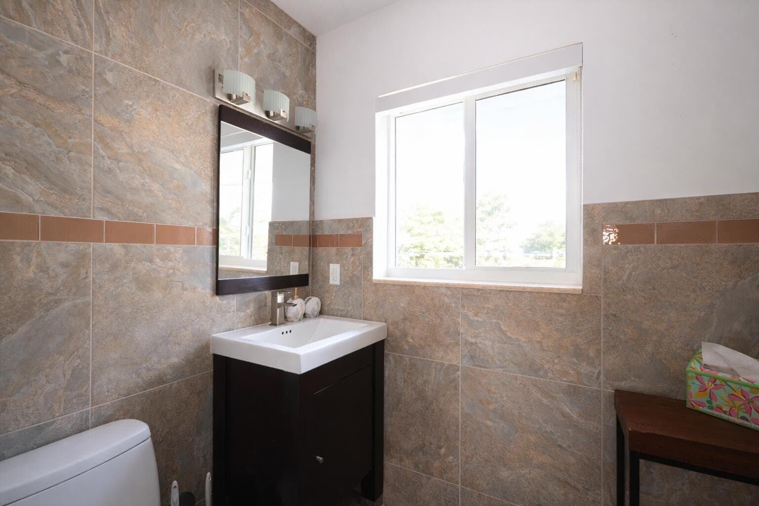 3018 NE 26th Street photo 23