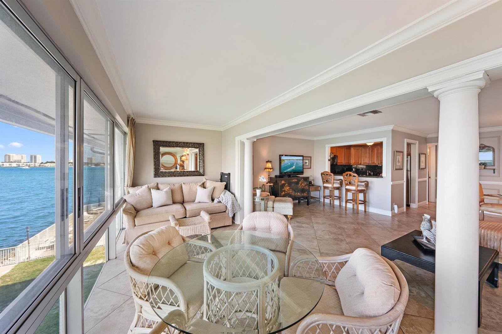 400 Wilma Circle 309 photo 12