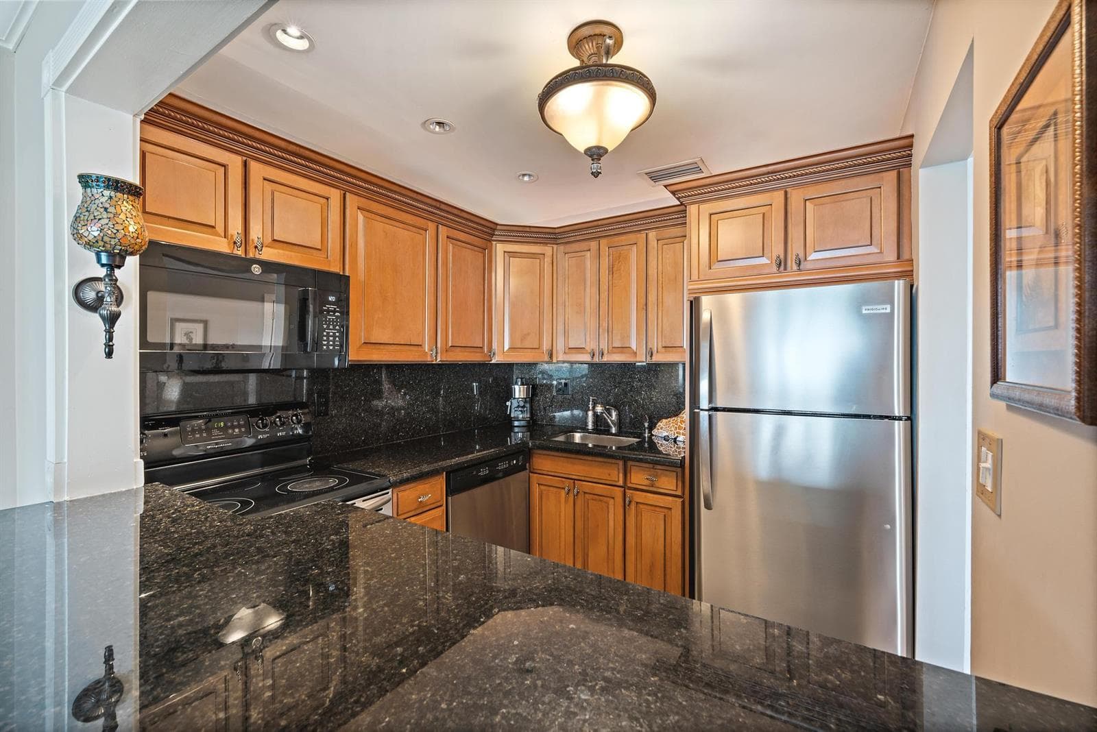 400 Wilma Circle 309 photo 4
