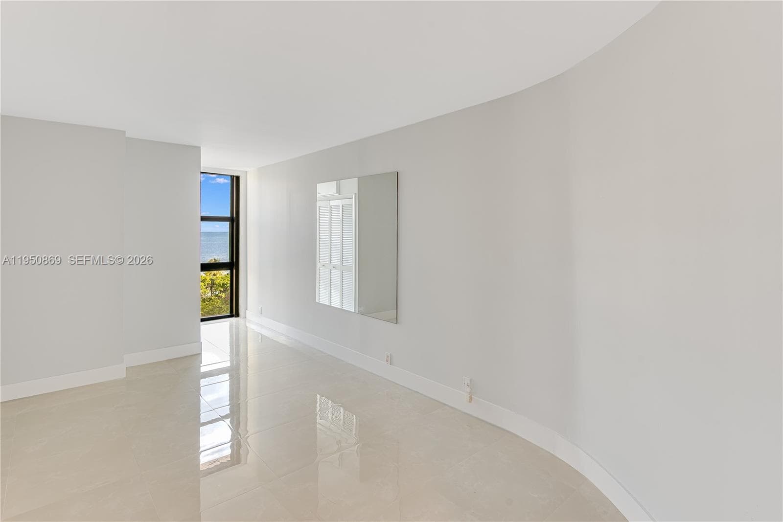 1121 Crandon Blvd F601 photo 12