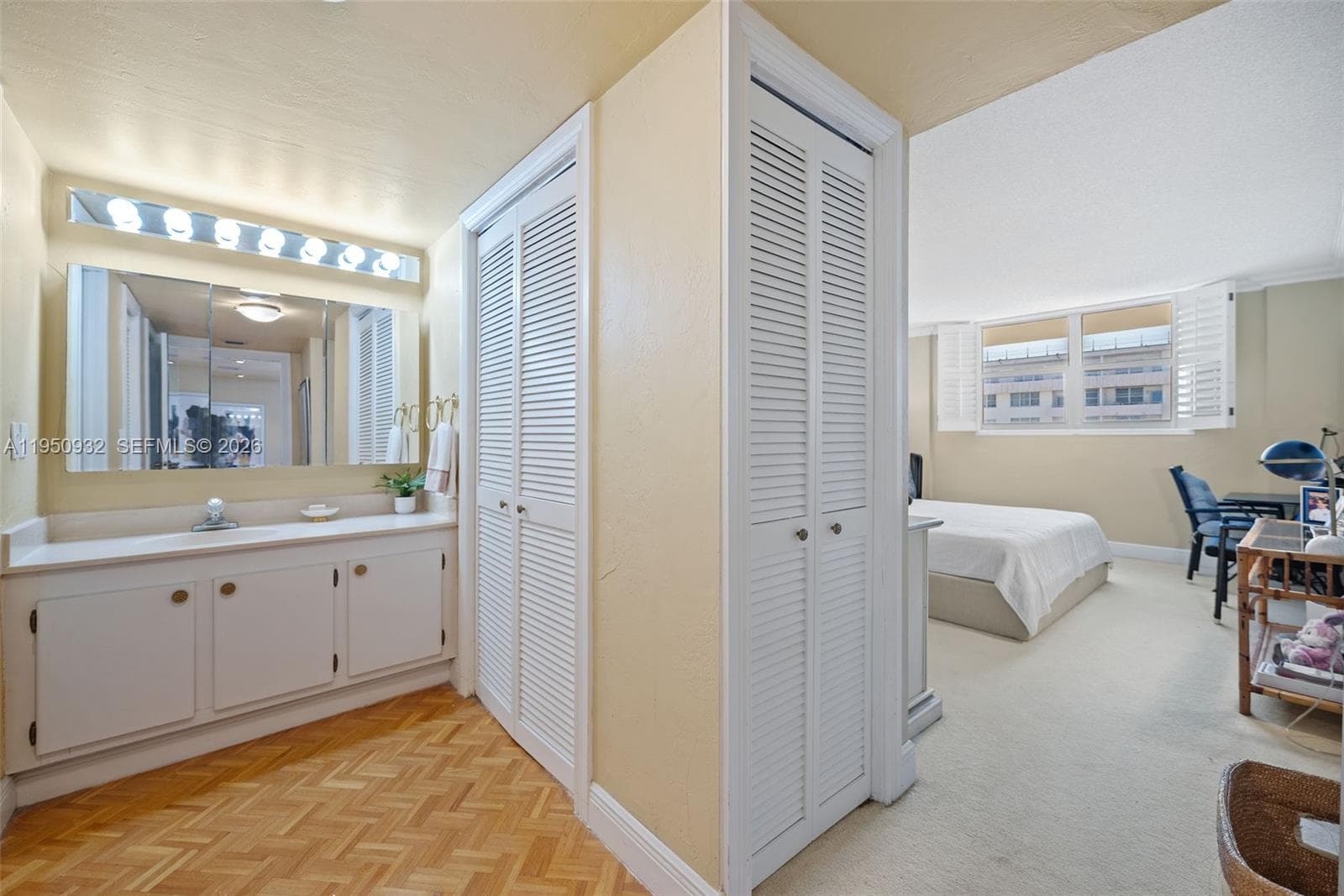9273 Collins Ave 1102 photo 18