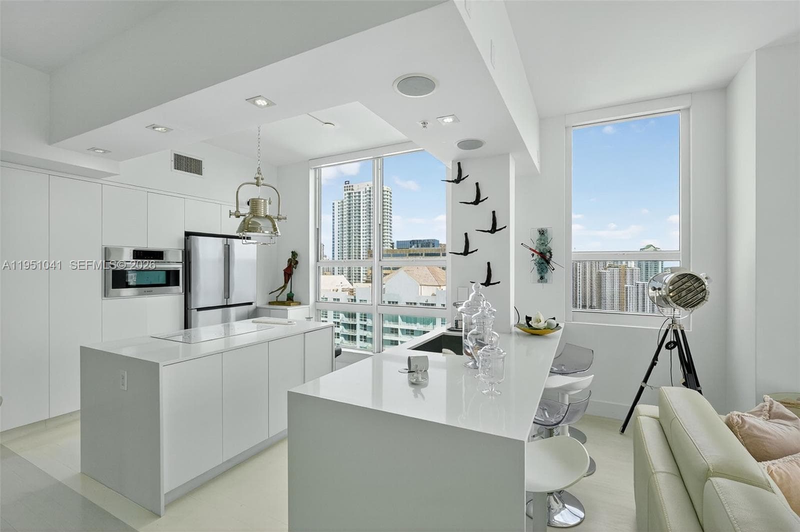 1155 Brickell Bay Dr PH210 photo 6