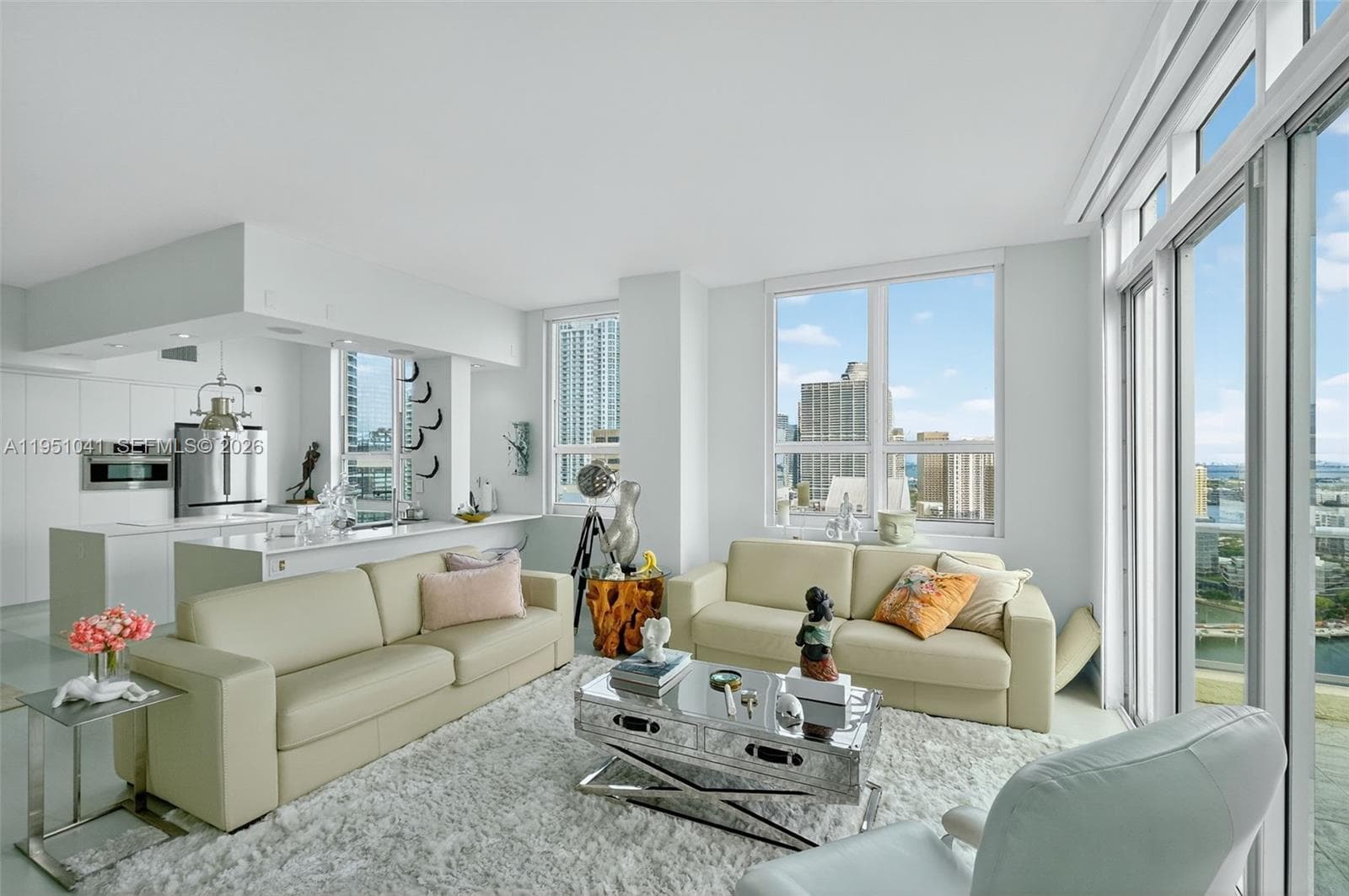 1155 Brickell Bay Dr PH210 photo 4