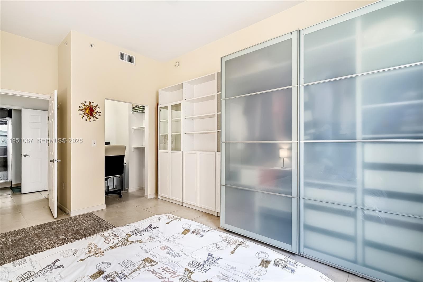 2080 S Ocean Dr 103 photo 13