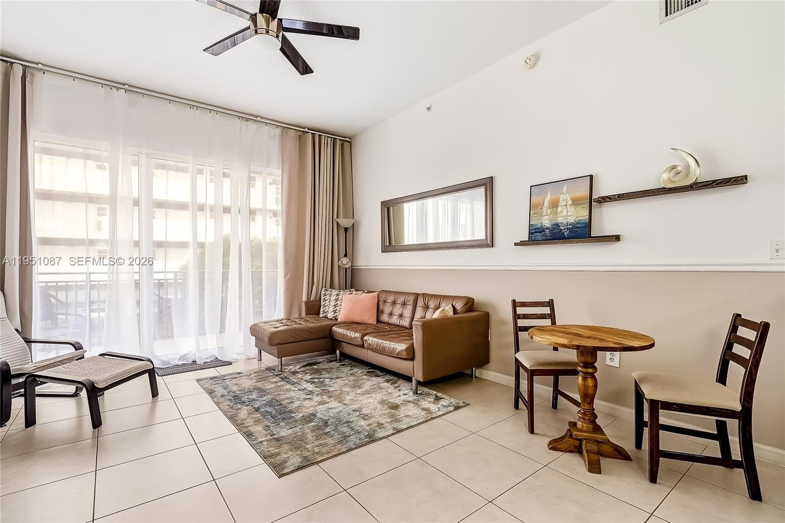 2080 S Ocean Dr 103 photo 9