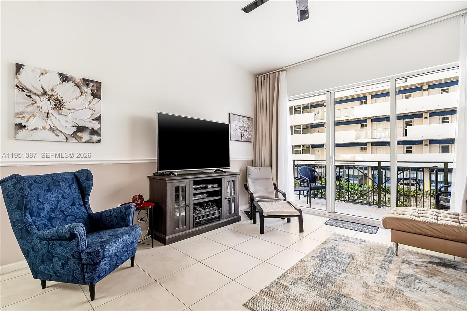 2080 S Ocean Dr 103 photo 4
