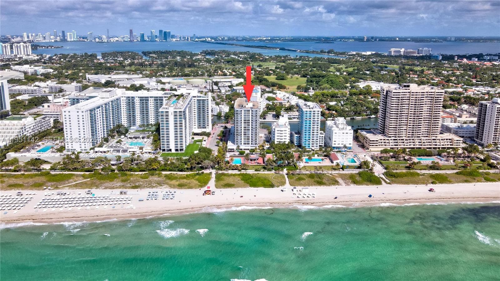 2401 Collins Ave 1110 photo 23