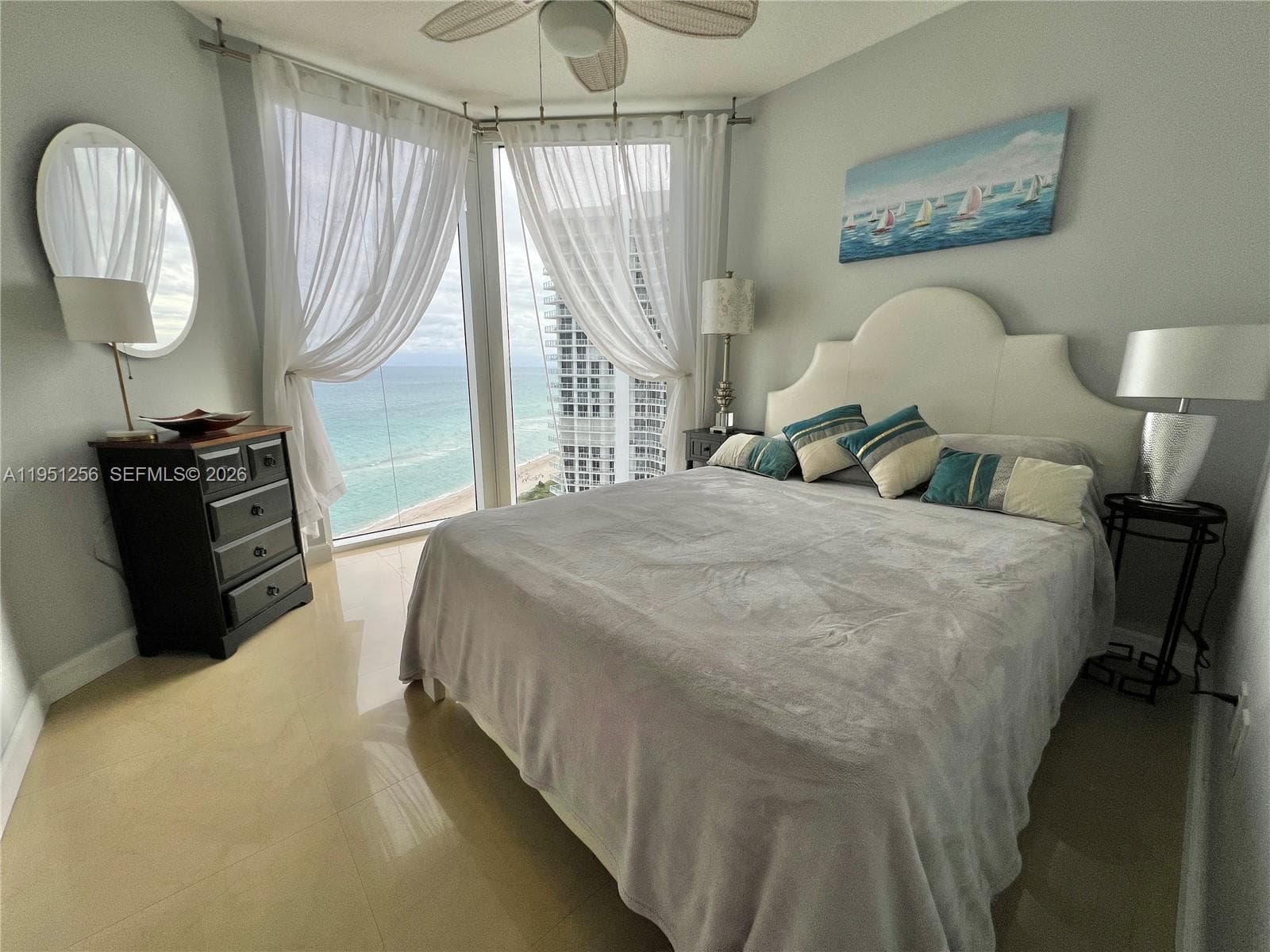 16699 Collins Ave 2109 photo 20