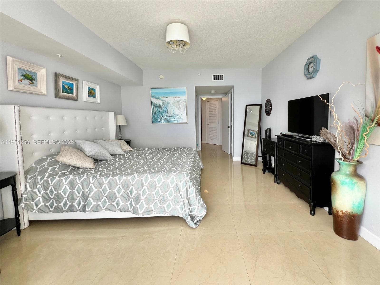 16699 Collins Ave 2109 photo 14