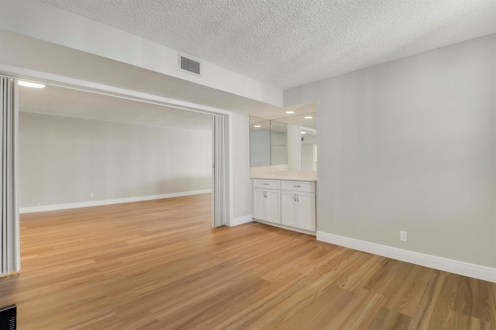 1748 Jupiter Cove Drive 417 photo 14